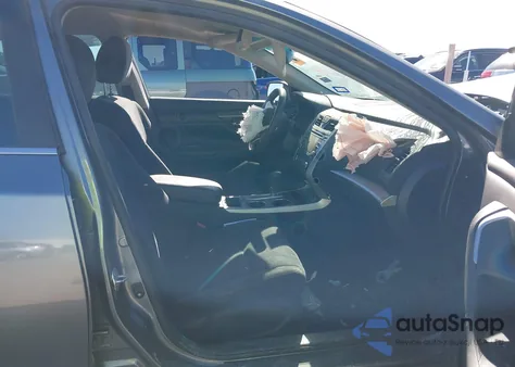 2015 Nissan Altima 2.5 S from USA, damaged, VIN 1N4AL3AP7FC567280